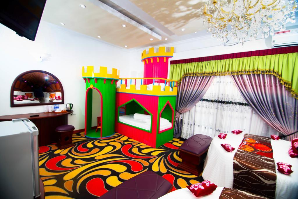 Hotel White House Anuradhapura Ngoại thất bức ảnh