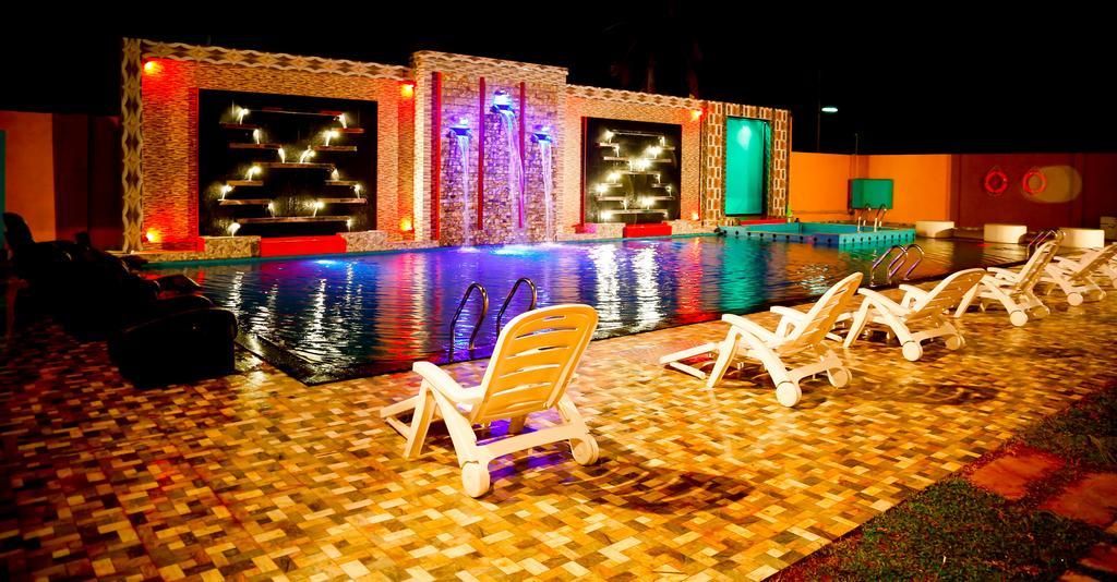 Hotel White House Anuradhapura Ngoại thất bức ảnh