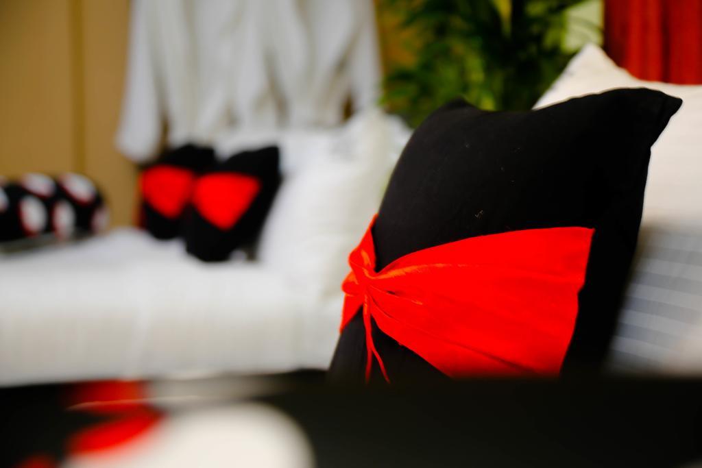 Hotel White House Anuradhapura Ngoại thất bức ảnh